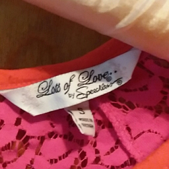 Ladies Lace top by Lots of Love - Picture 4 of 4